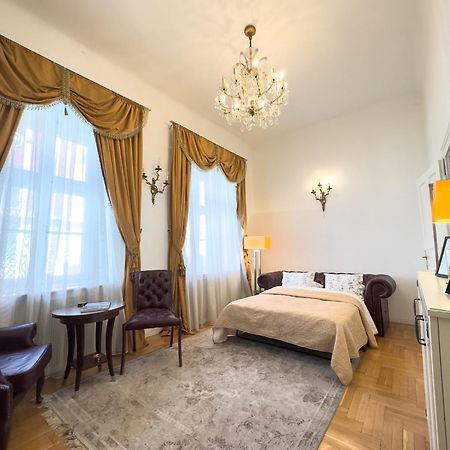 Budapest Opera Studio Екстериор снимка